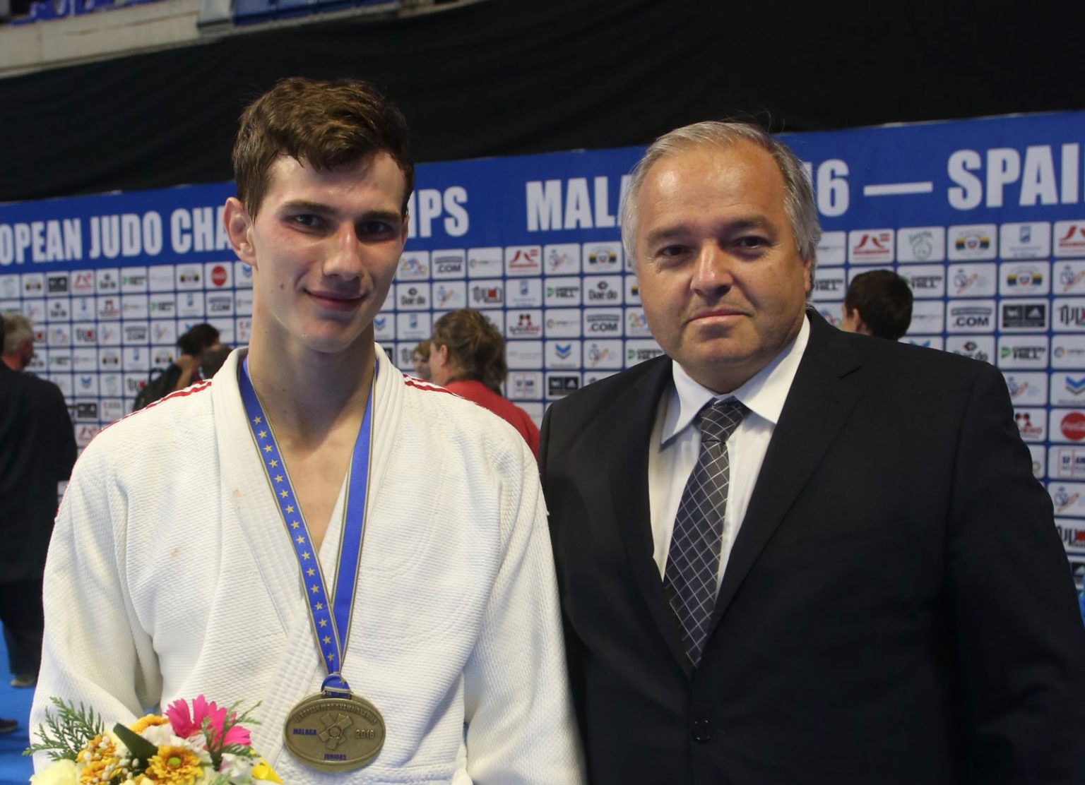 Christopher Wagner holt Bronze in Malaga