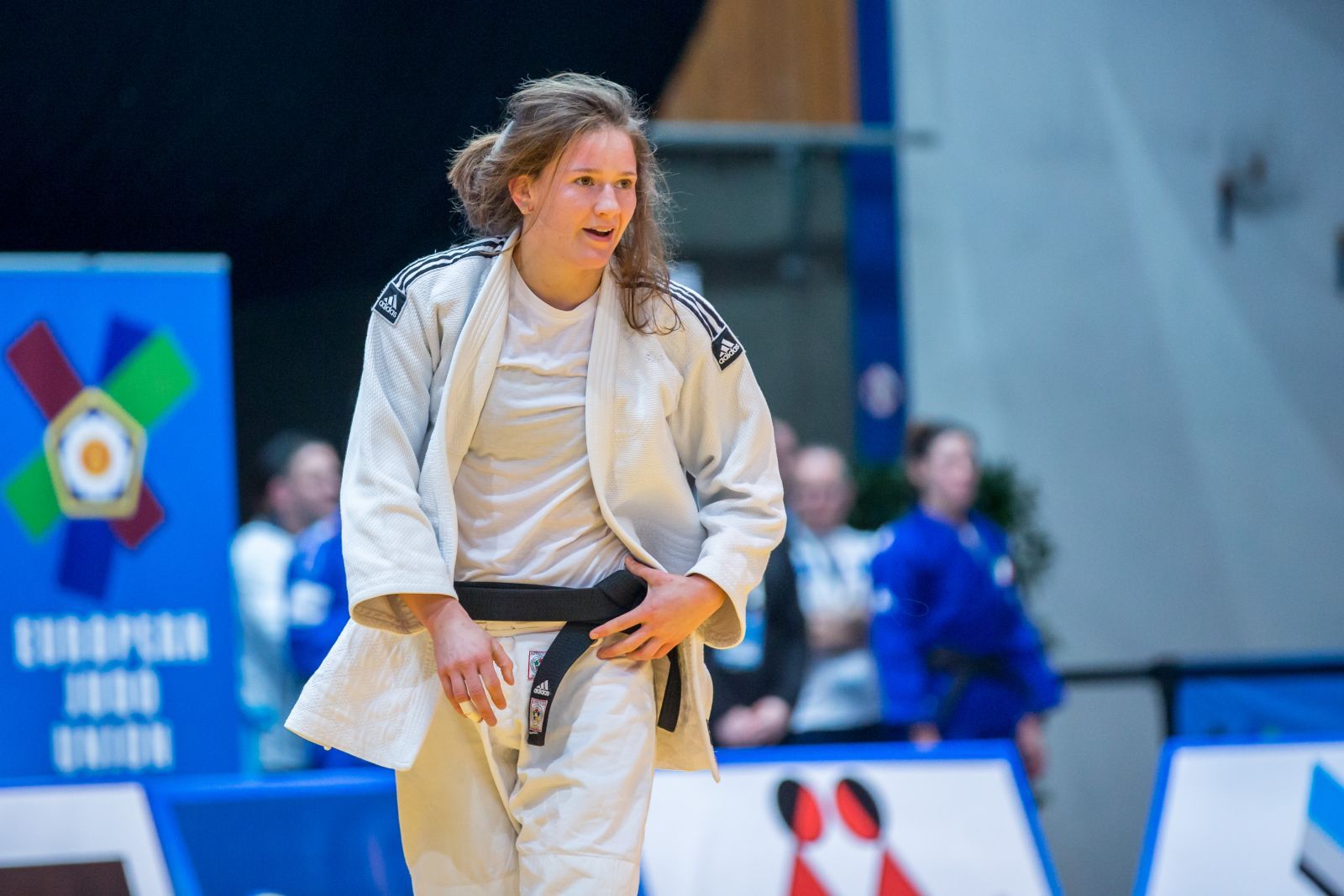 damen-als-gro-e-hoffnungs-tr-gerinnen-judo-austria