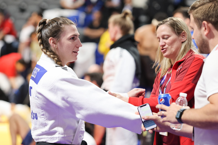 "Kein Kindergeburtstag!"