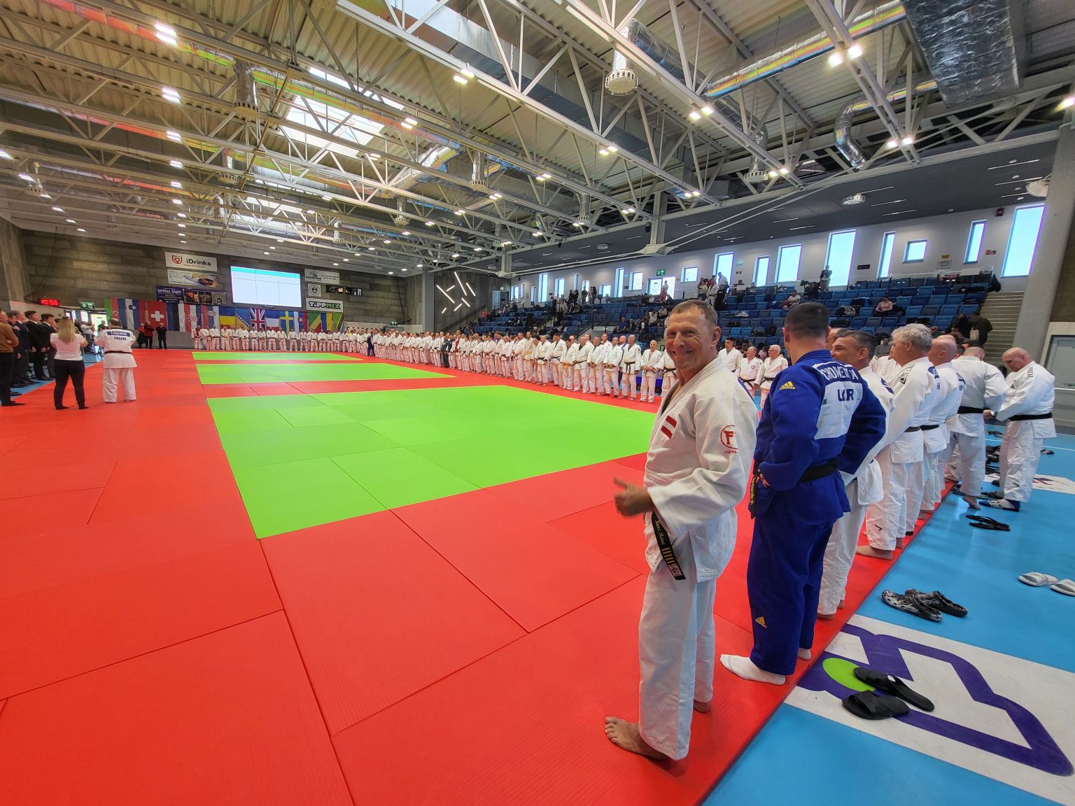 11 Medaillen - 9 x Gold